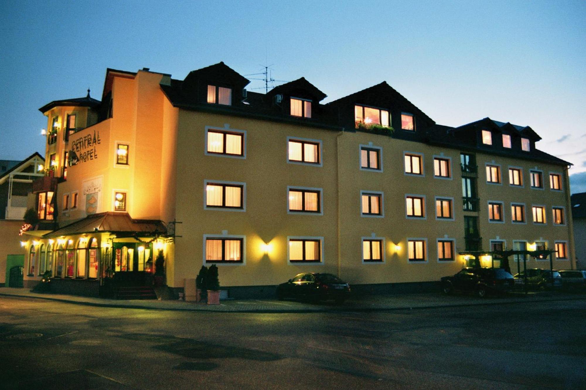 Hotel-Restaurant Central Am Koenigshof Viernheim Exteriér fotografie